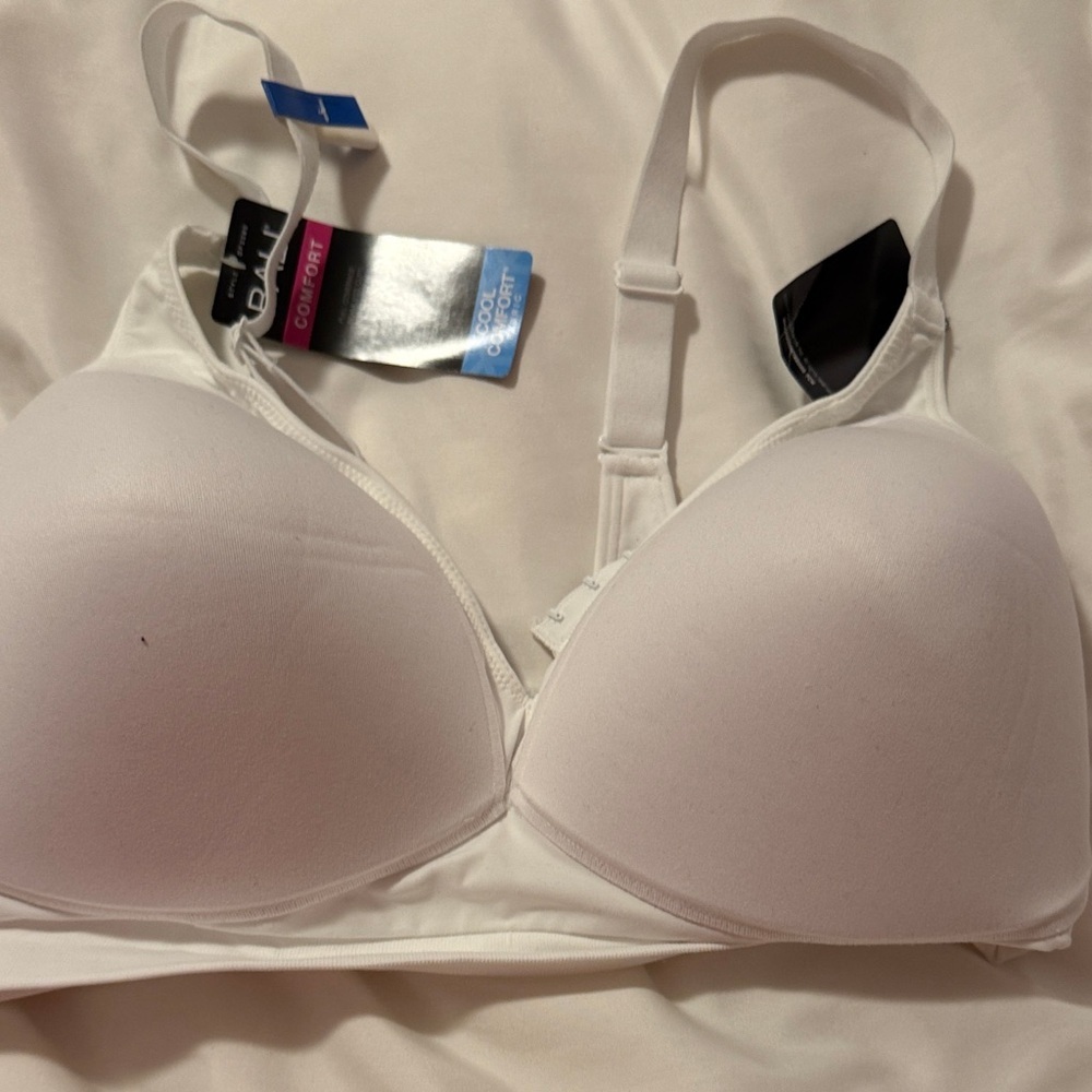 Bali Comfort Revolution Wireless Bra - White (Size XL)